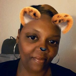 Meet your Posher, Leelee